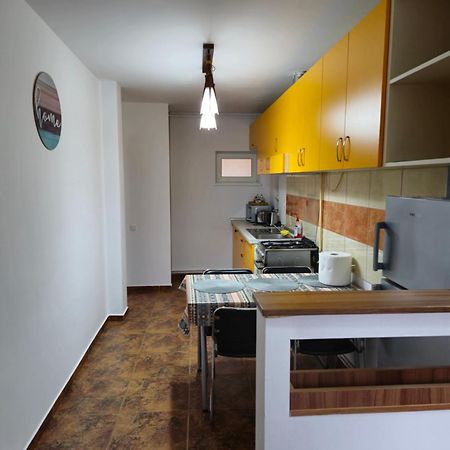 Iazi Apartament Braşov Exteriör bild